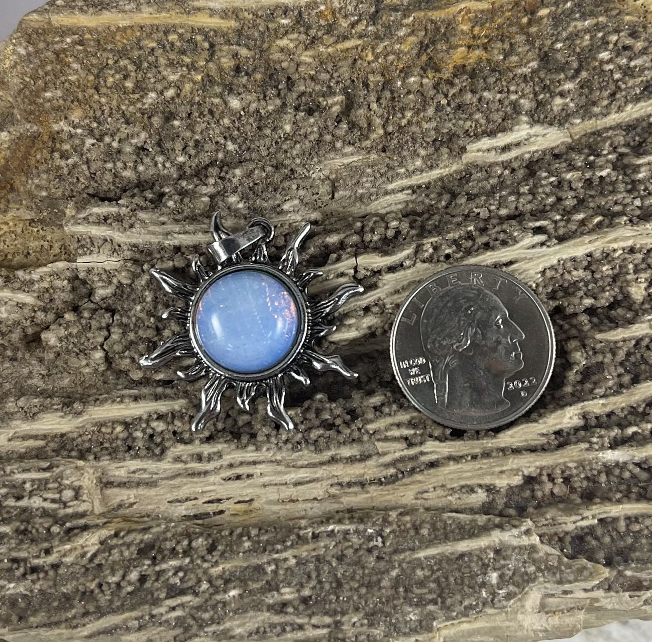 Sun Shape, Gemstone Pendants, 32mm (1 Pc) Amethyst, Onyx, Crystal Quartz, green Aventurine, Opalite, Yellow Tiger Eye-1