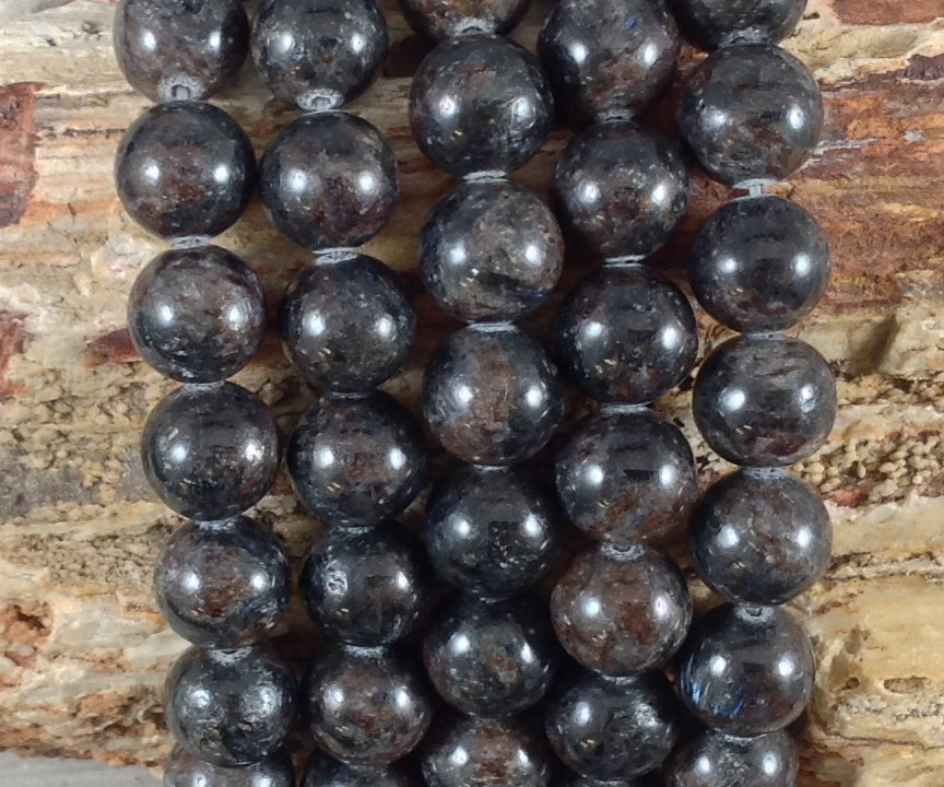 Astrophyllite Round-6